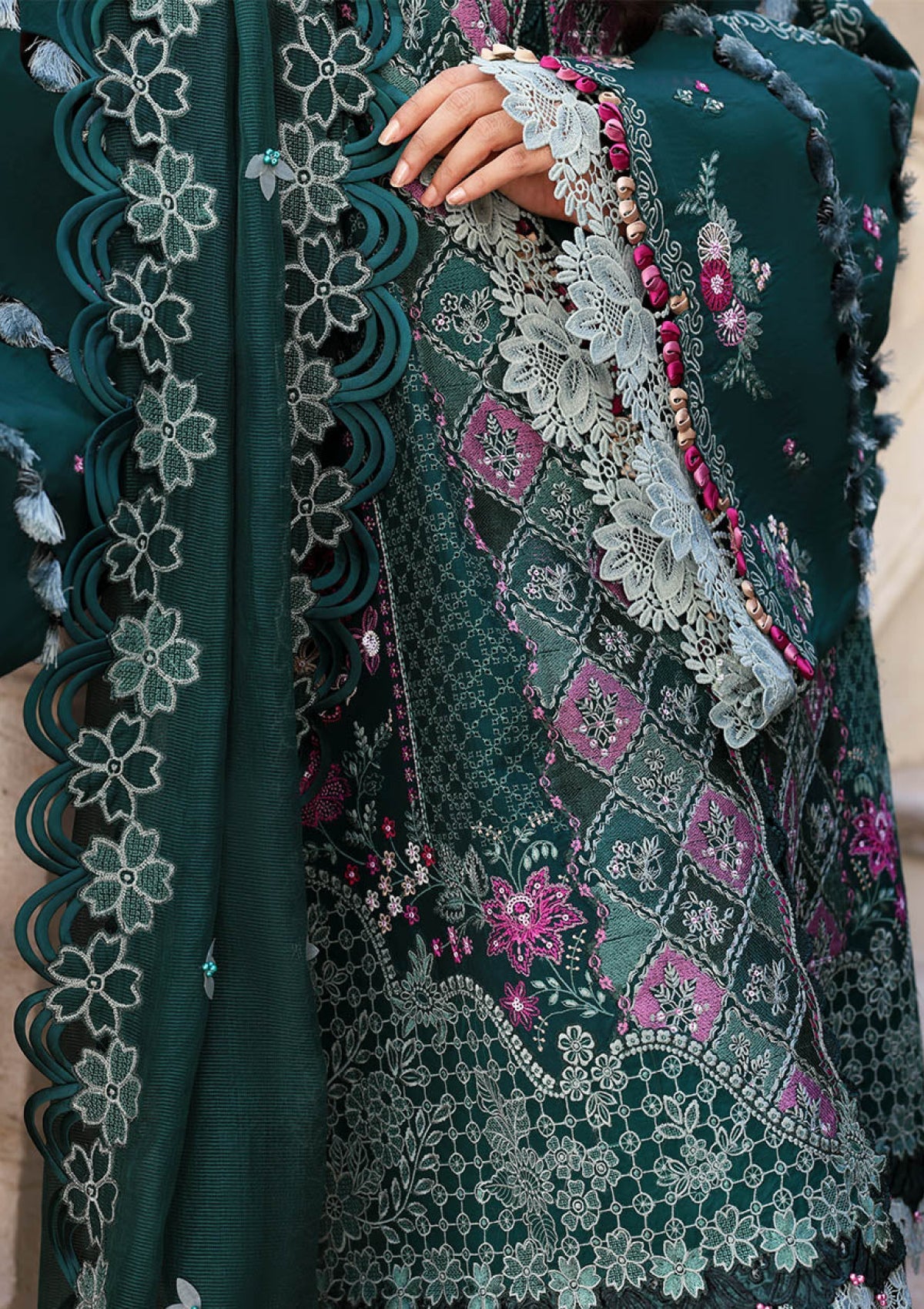 Republic womenswear-D1-B - Zehra