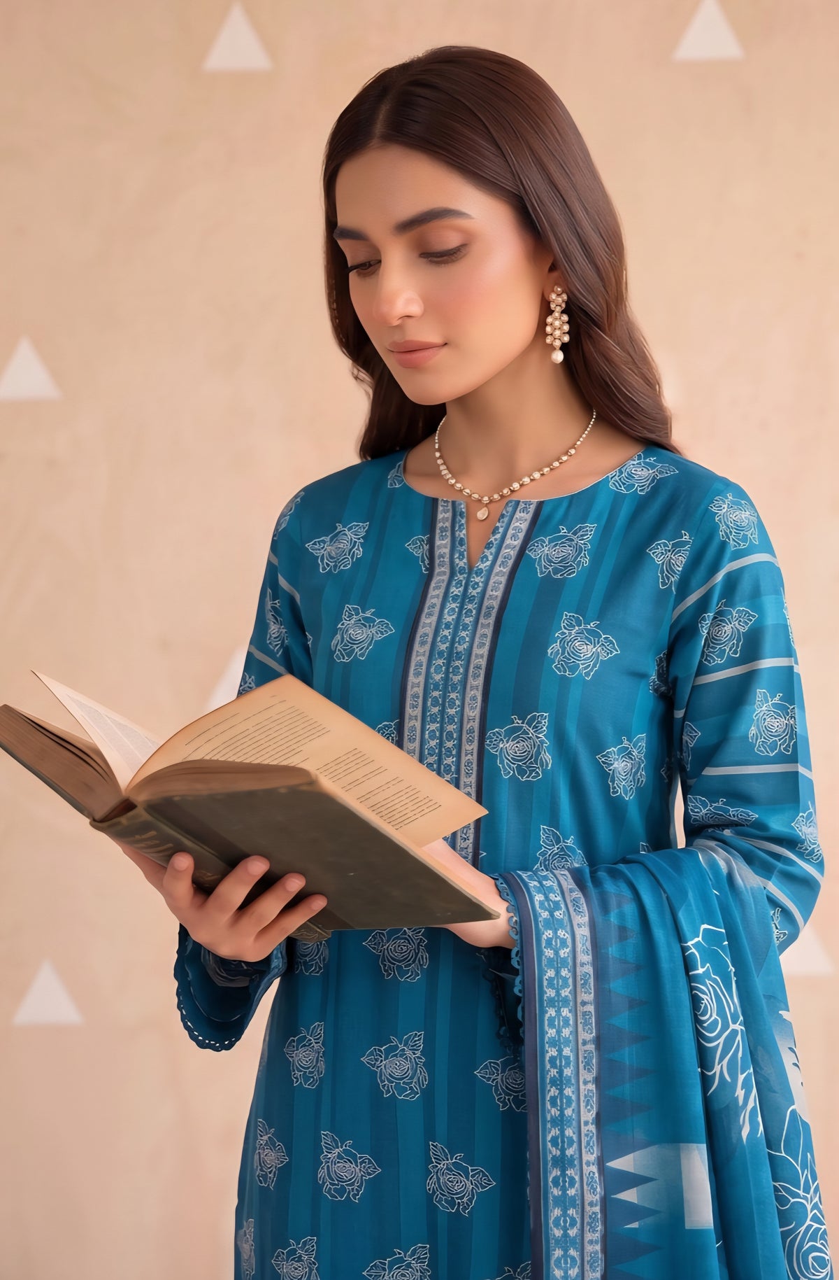Legacy-Digital Khaddar Bold Print DZN-006