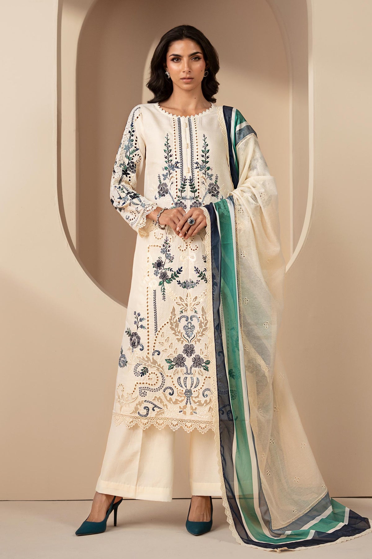 Maria-B 3 Piece Embroidered Dhanak Suit
DS-2609-B-