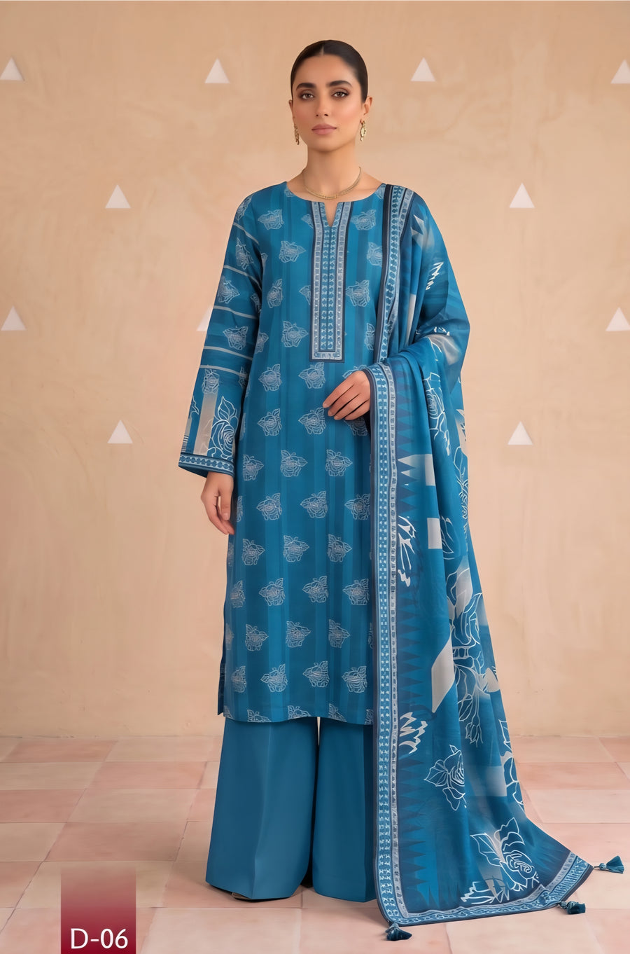 Legacy-Digital Khaddar Bold Print DZN-006